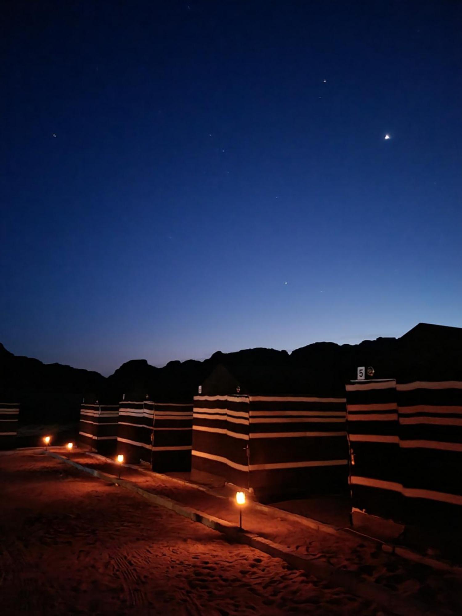 Wadi Rum Desert Heart Camp Ngoại thất bức ảnh