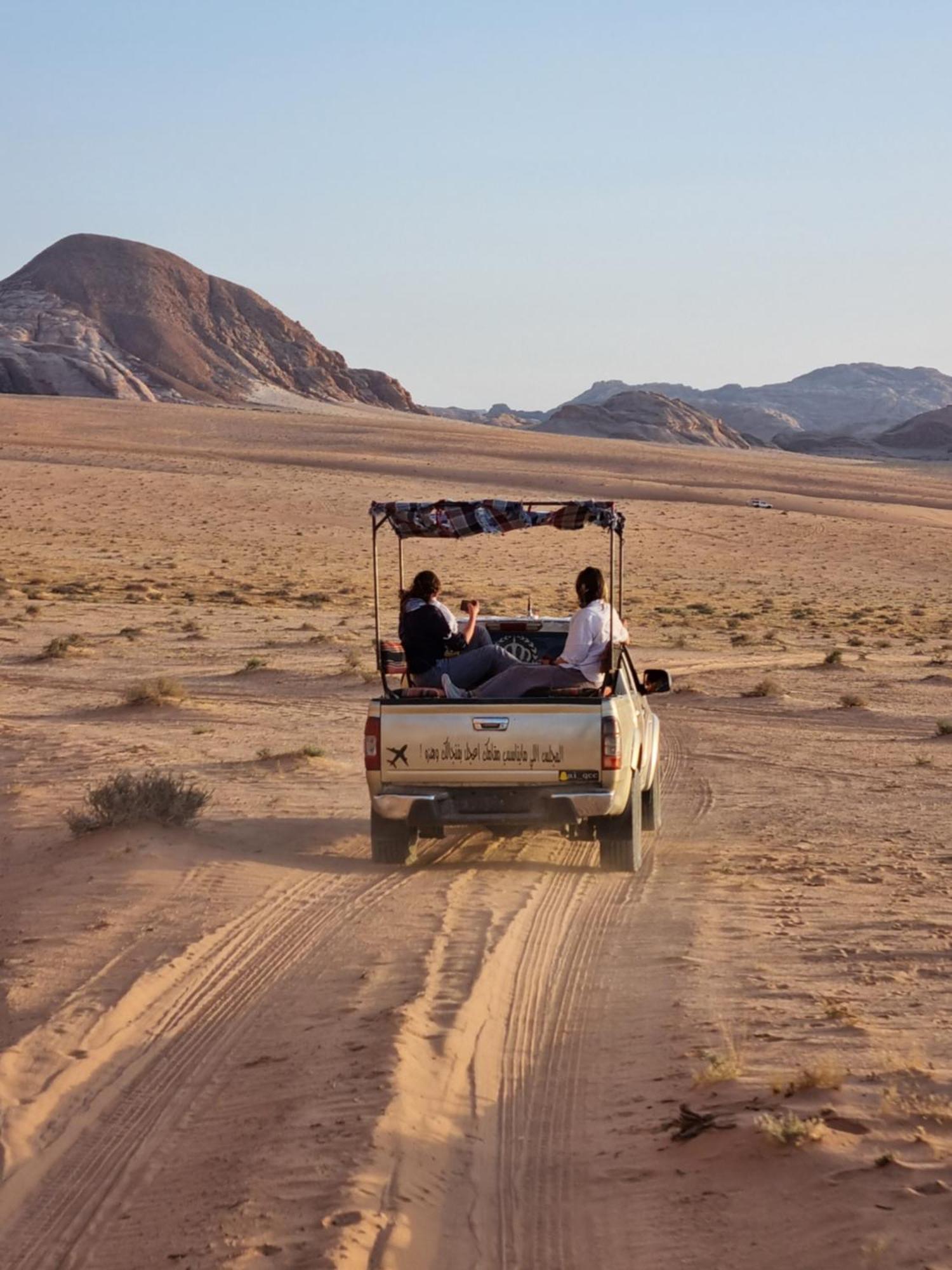 Wadi Rum Desert Heart Camp Ngoại thất bức ảnh