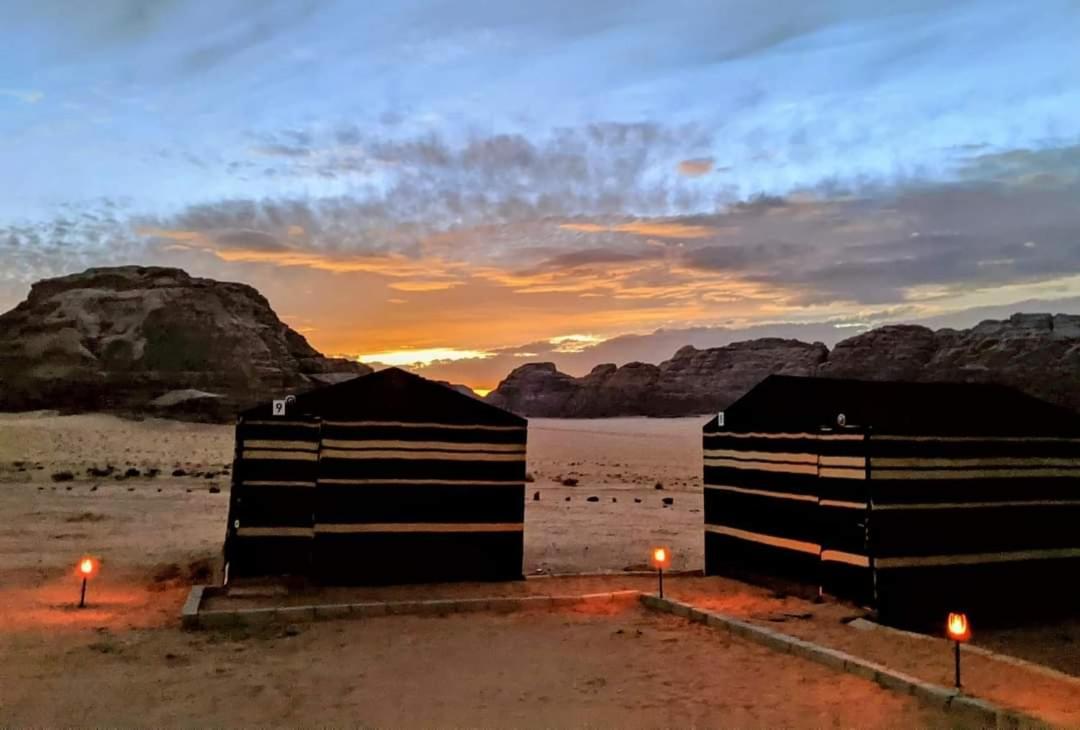 Wadi Rum Desert Heart Camp Ngoại thất bức ảnh